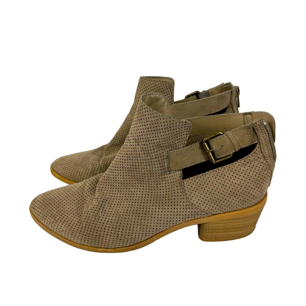 Dolce Vita Kara Bootie Womens Brown Perforated Suede Side Buckle Strap size 7.5